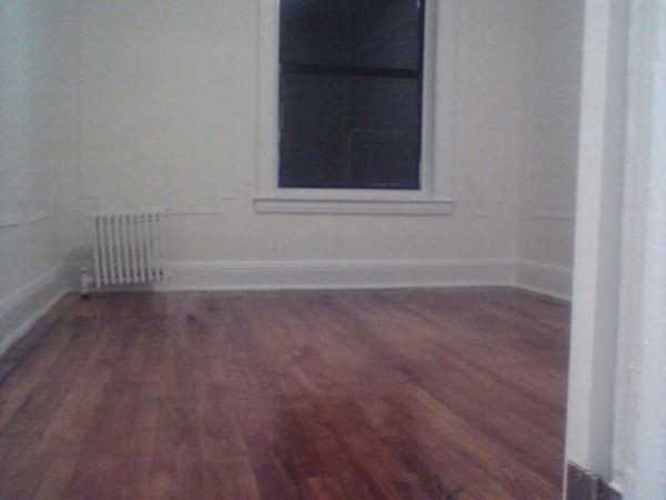 2-bdrm in Kew Gardens for $2125 - Photo 2 of 2