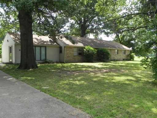 6407 Richmond Ave - Photo 2 of 17