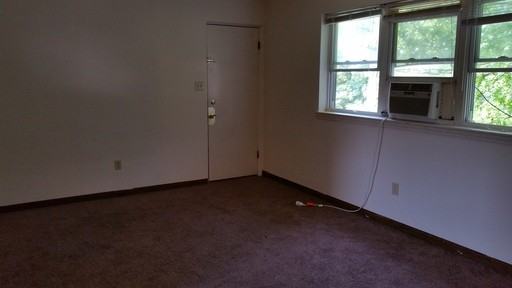 1116 Riviera St - Photo 3 of 8