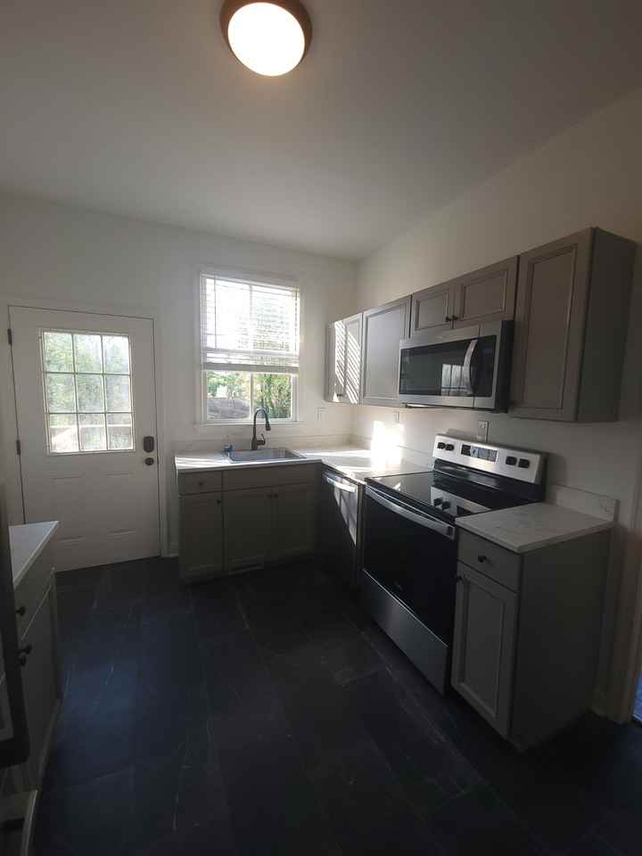 707 14th St #NA - Photo 3 of 10