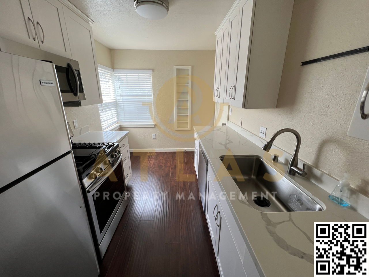 1830 Magazine St - Photo 7 of 12