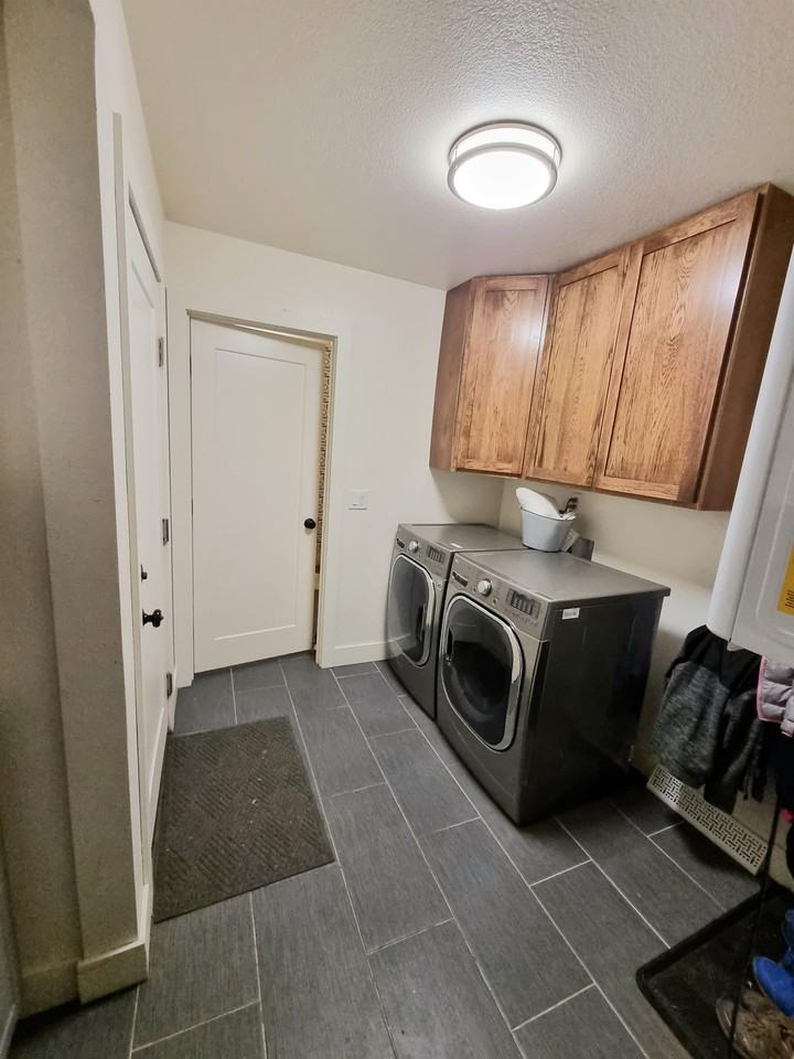 205 Princeton Rd #1 - Photo 7 of 25