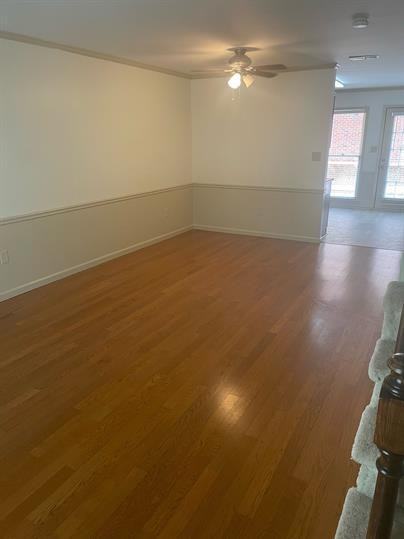 405 Lumpkin Square - Photo 2 of 21