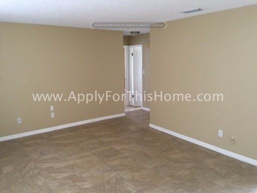 827 Pebblewood Dr - Photo 2 of 19