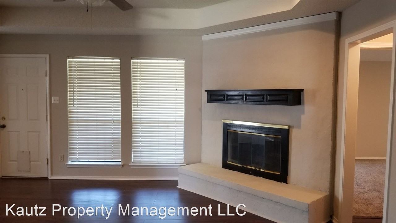 930 Meadowlark Dr - Photo 2 of 13