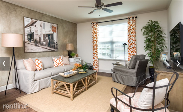 11405 Billfish Cir - Photo 2 of 5