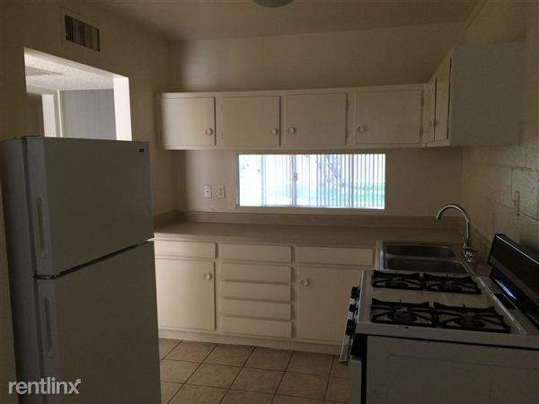 Tropicana Valley Garden Apartments - Photo 3 of 8