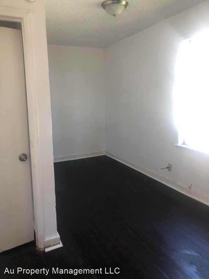 615 Se 12th Ave - Photo 3 of 5