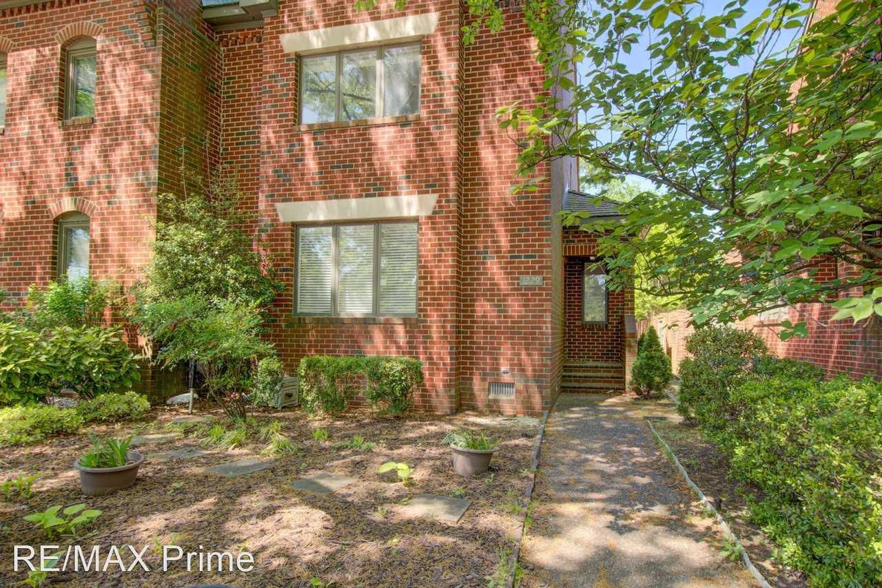 1229 Llewellyn Ave - Photo 2 of 47