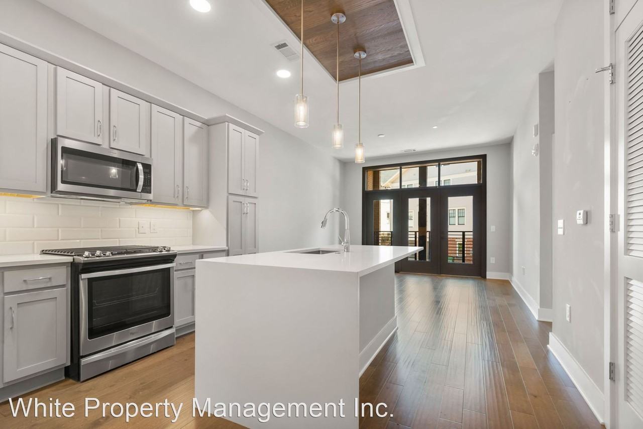 2401 Euclid Ave #103