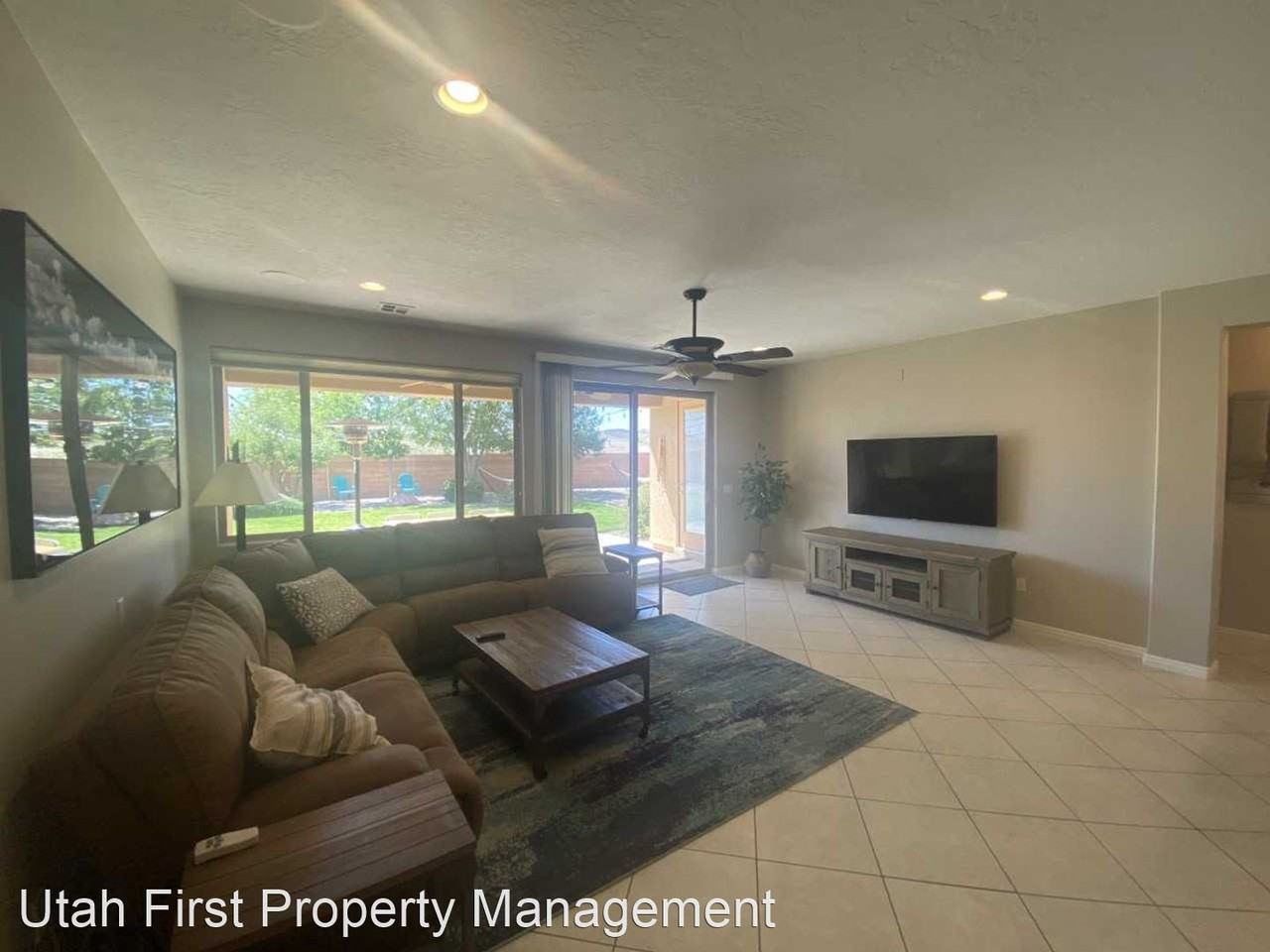 1306 N High Cliffs Cir - Photo 3 of 34