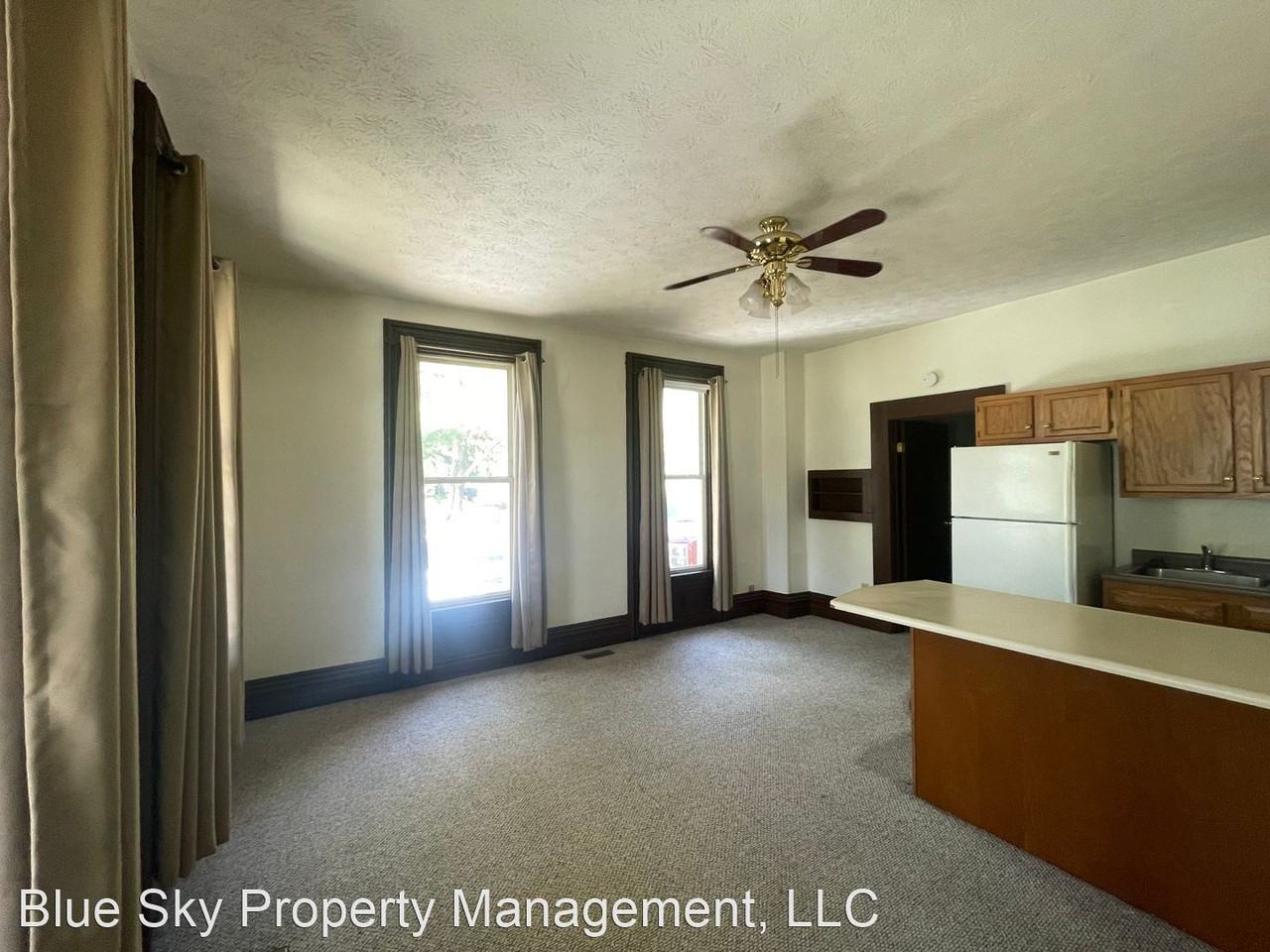 226 W. 3rd. St. - Photo 3 of 7