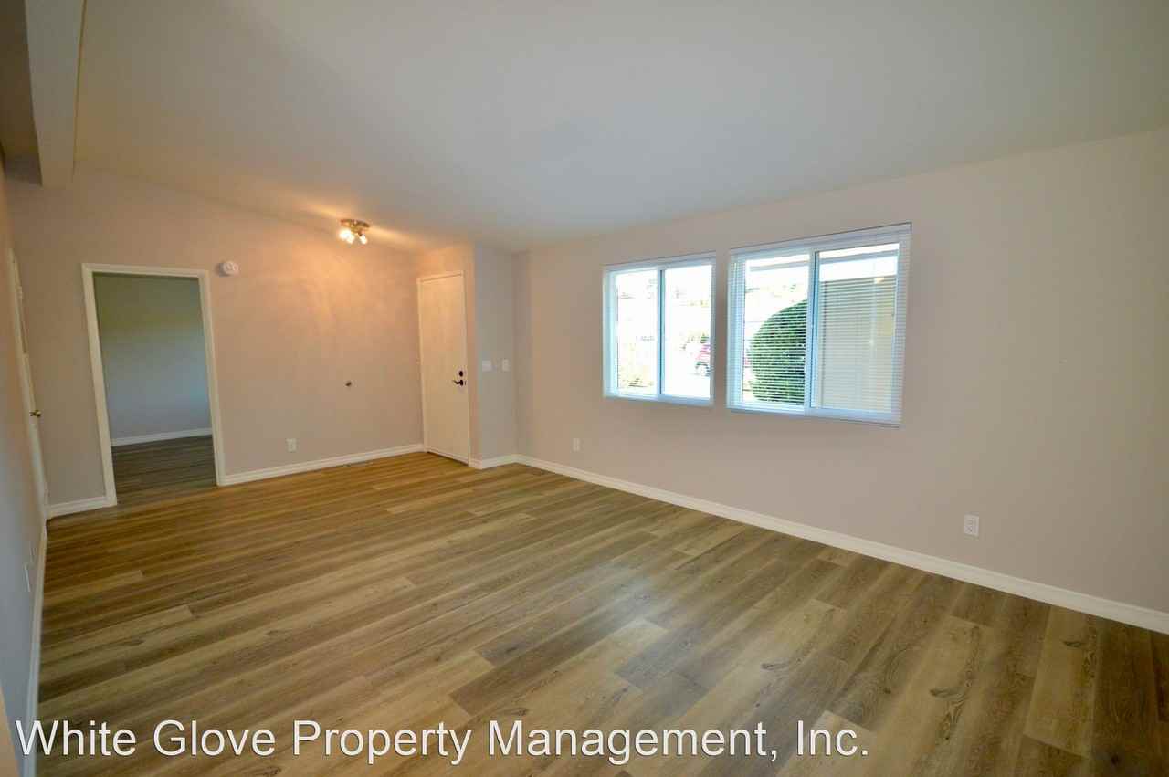 21930 Cimarron Pl - Photo 2 of 19