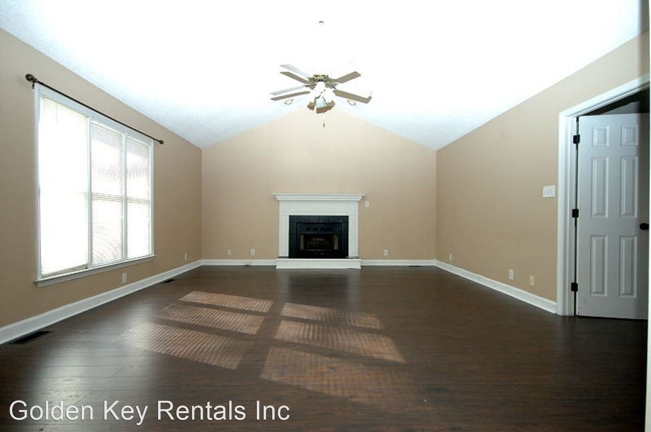 113 Albert Dr - Photo 3 of 13