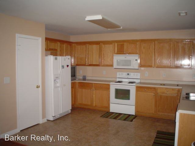 6005 Namozine Ct - Photo 2 of 8