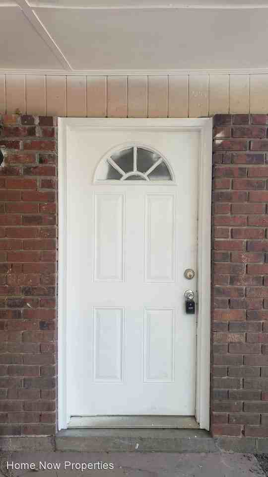 4952 Central Drive Apartments 4952 Central Dr, Stone Mountain, GA