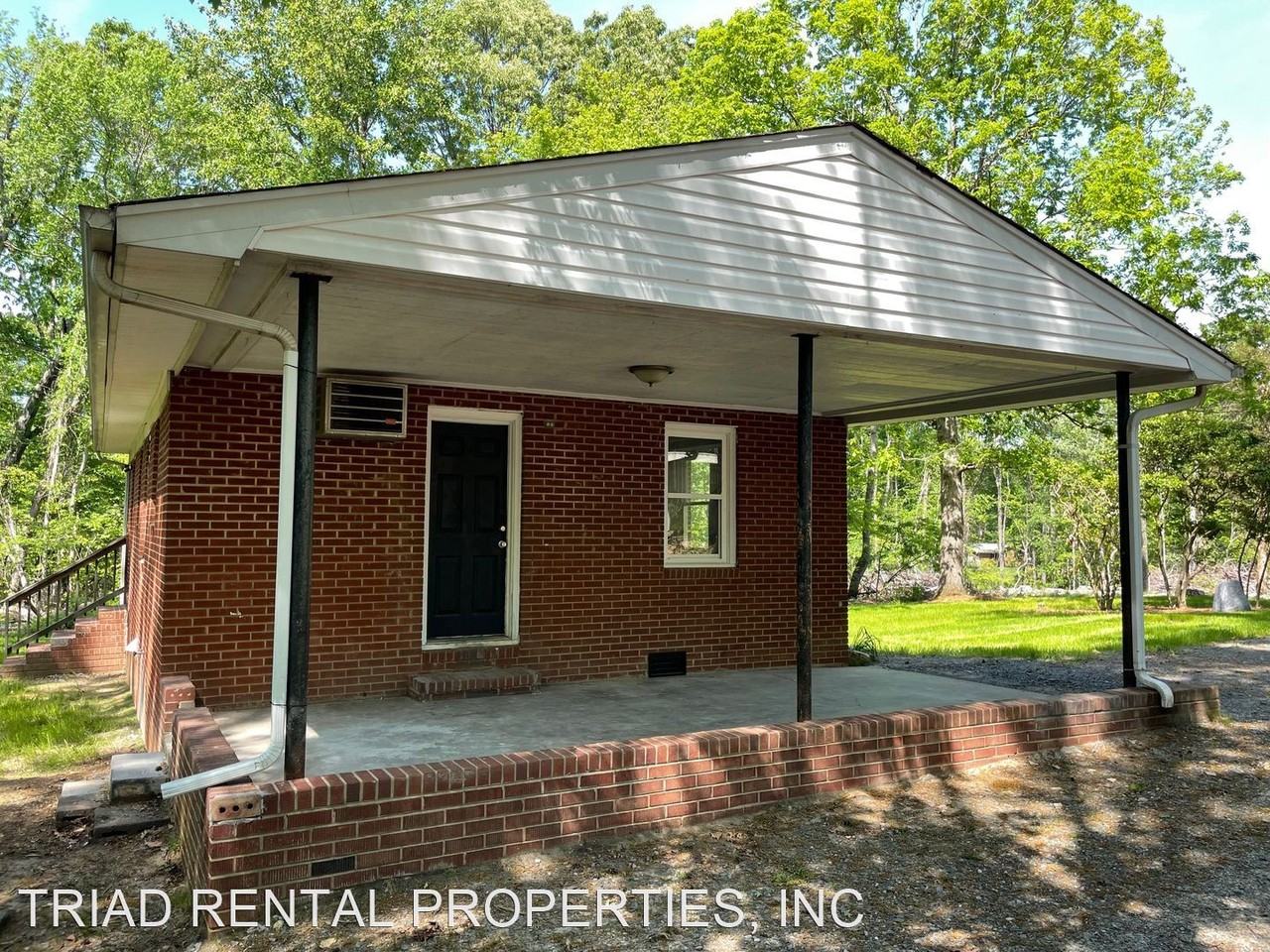 319 Rosemont Rd - Photo 3 of 17