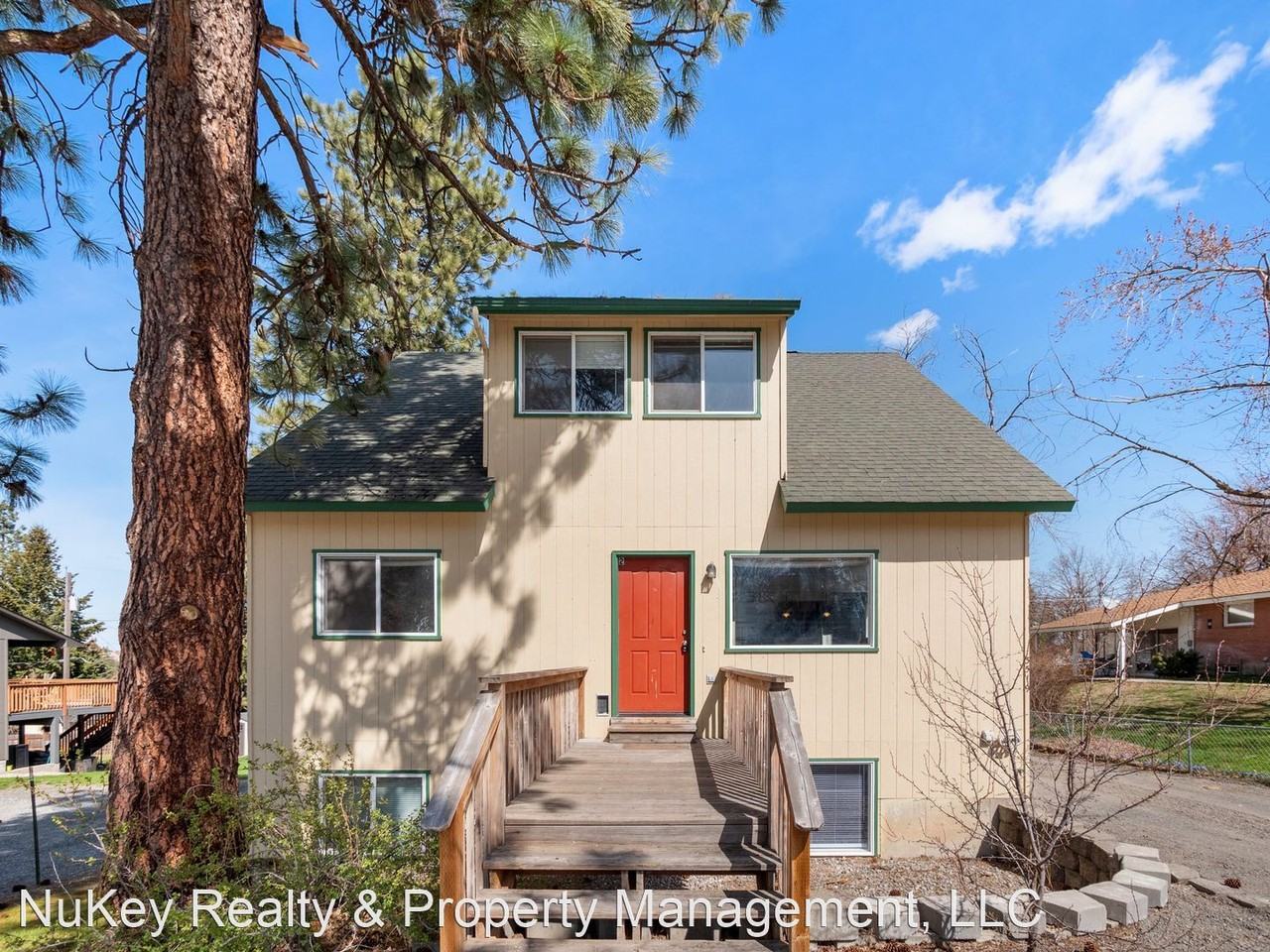 3519 E. 25th Ave - Photo 2 of 50