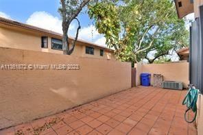 11243 Sw 9th Ct - Photo 2 of 27