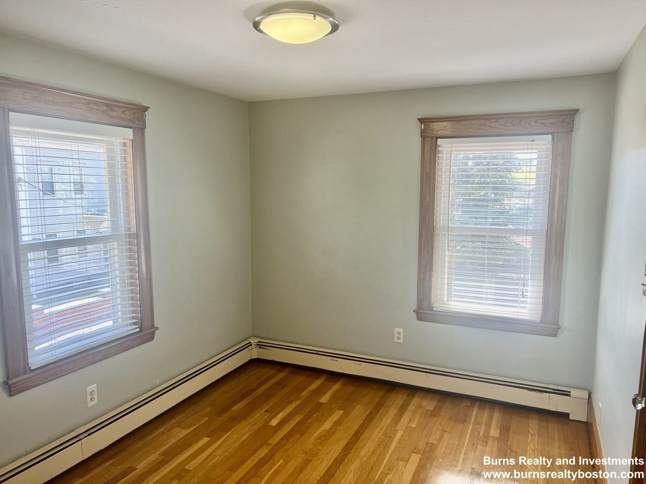 616 Adams St - Photo 7 of 13