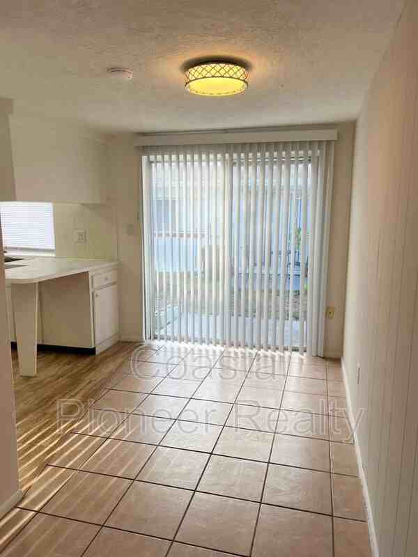 5829 Elm St - Photo 3 of 13