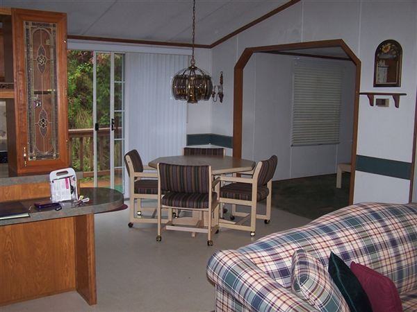 304 Wren Ln - Photo 3 of 15