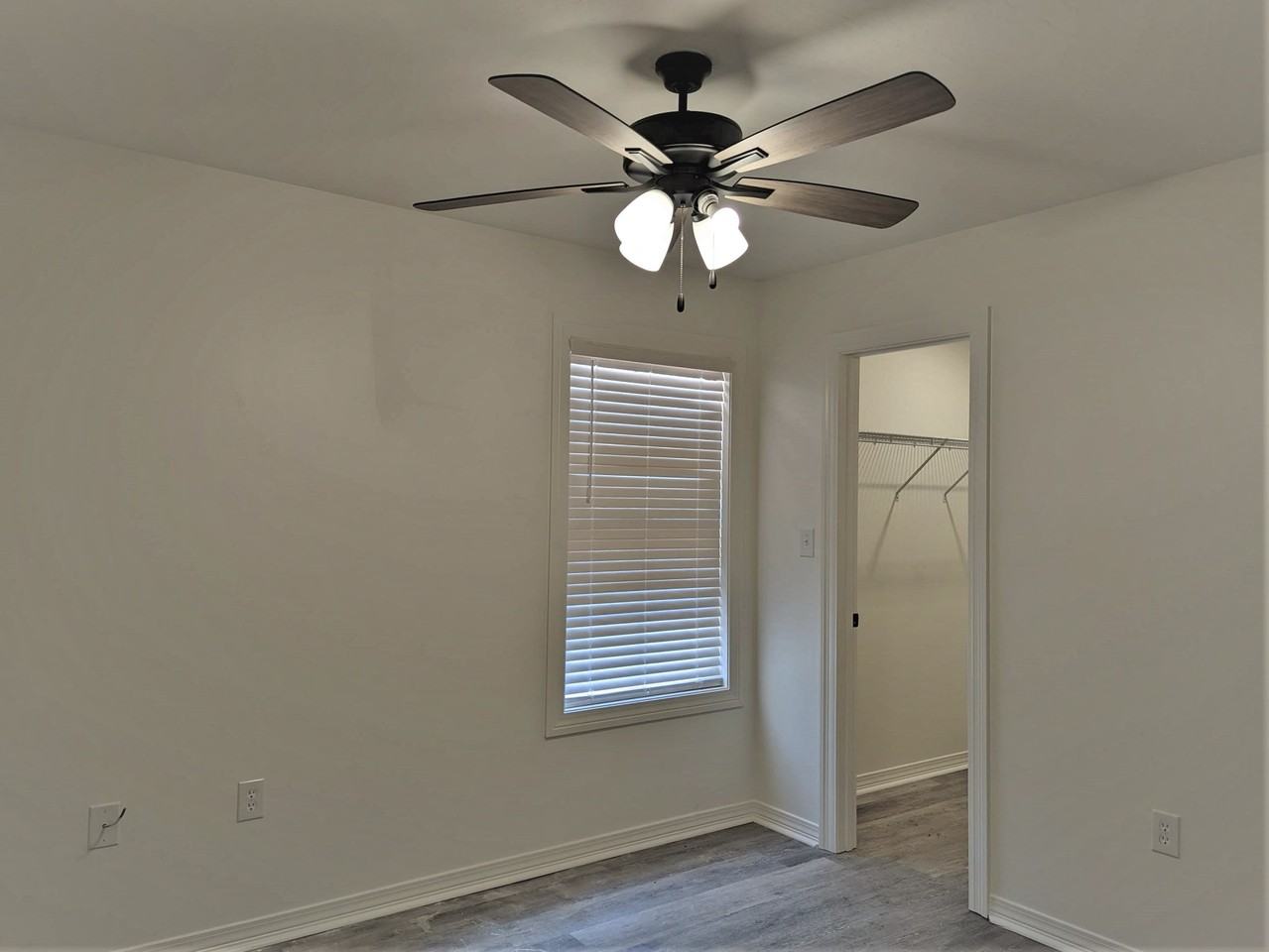 11 Boone Ln - Photo 5 of 17