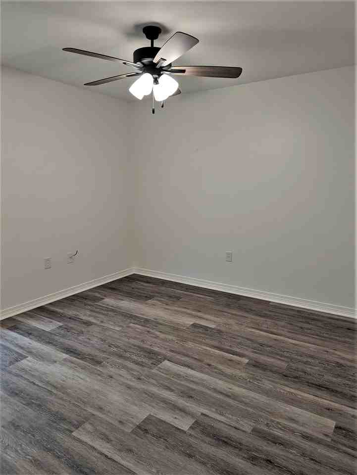 11 Boone Ln - Photo 7 of 17