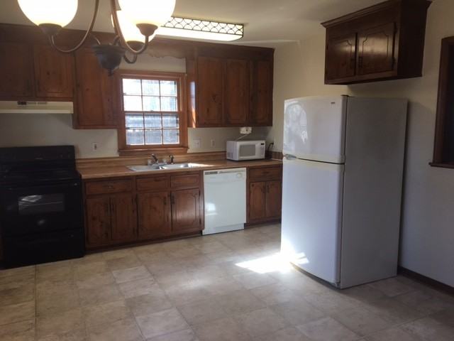 4903 Campbellridge Dr - Photo 2 of 5