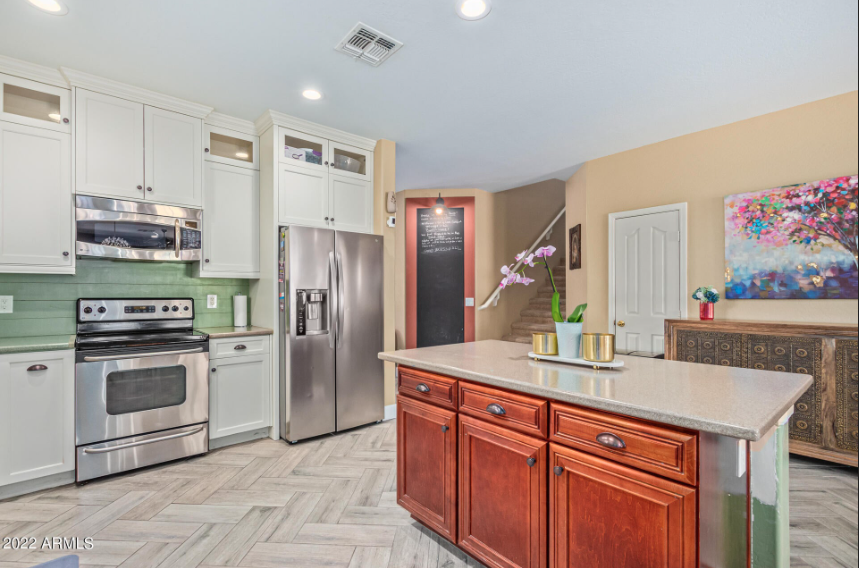 22810 N 17th St - Photo 5 of 38