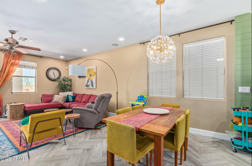 22810 N 17th St - Photo 7 of 38