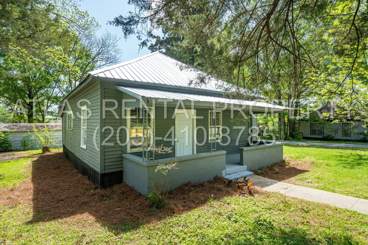 500 26th St N - Photo 3 of 23