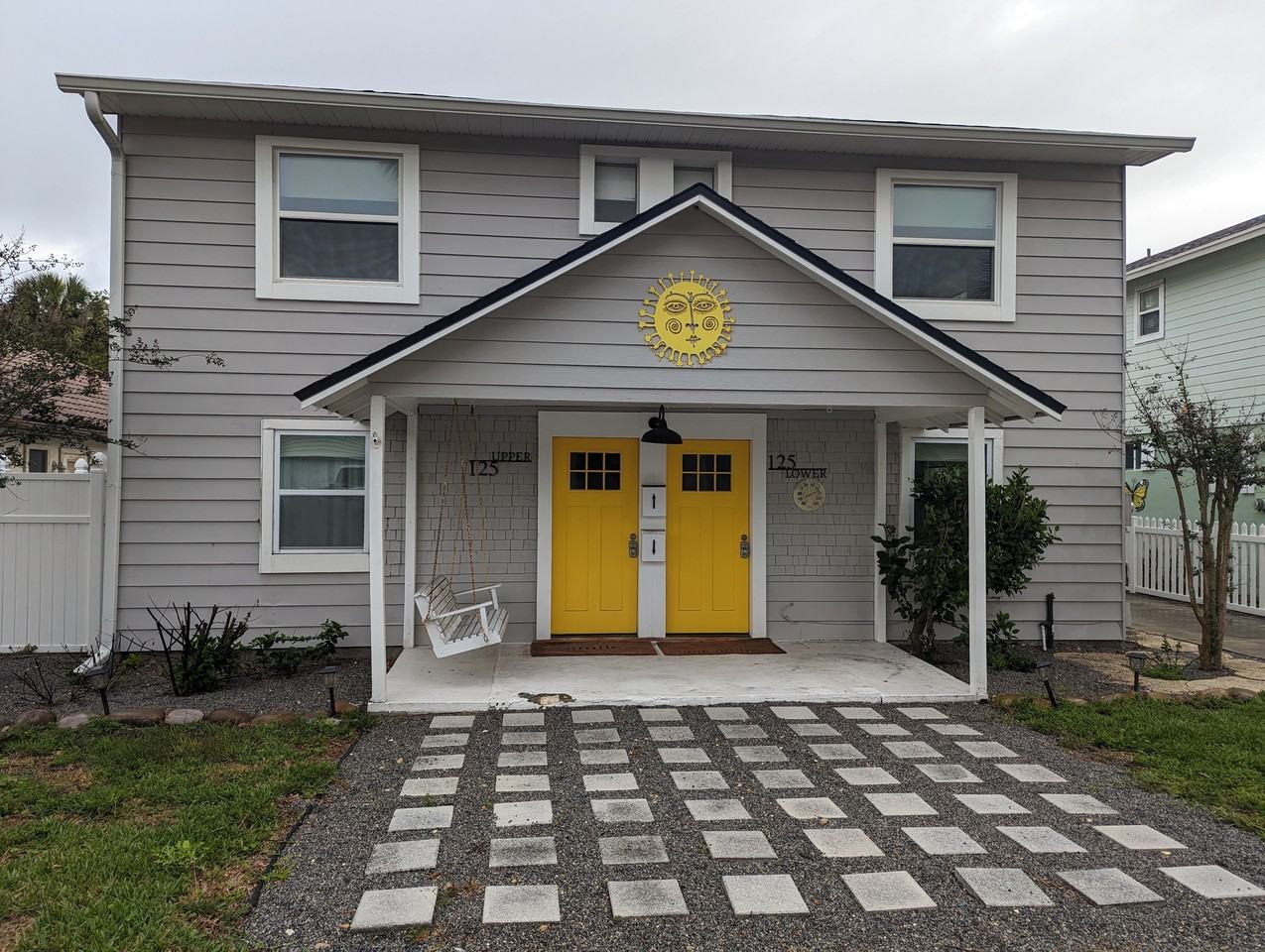 125 37th Ave S - Photo 2 of 16