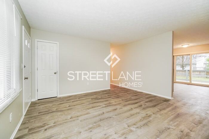 4093 Wintertime Dr - Photo 3 of 15