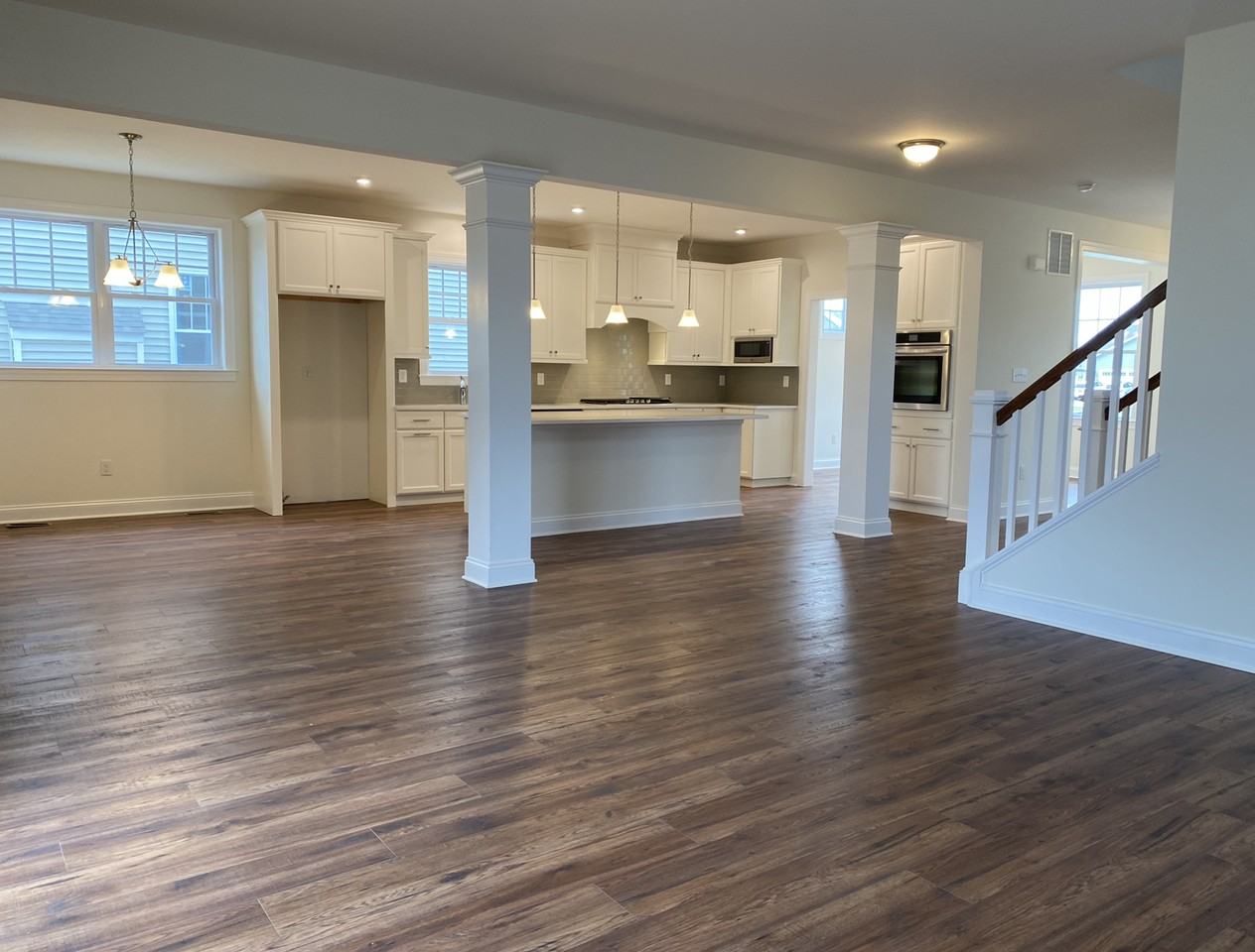 8 Russell Square Dr #NA - Photo 2 of 12