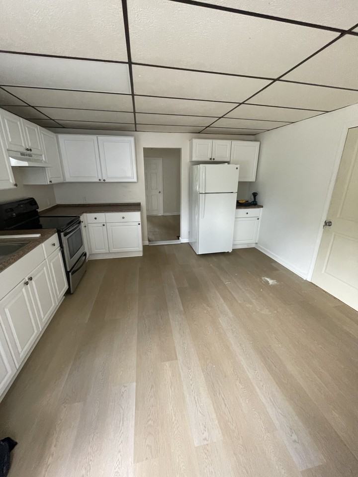 25 Margin St #5 - Photo 3 of 16