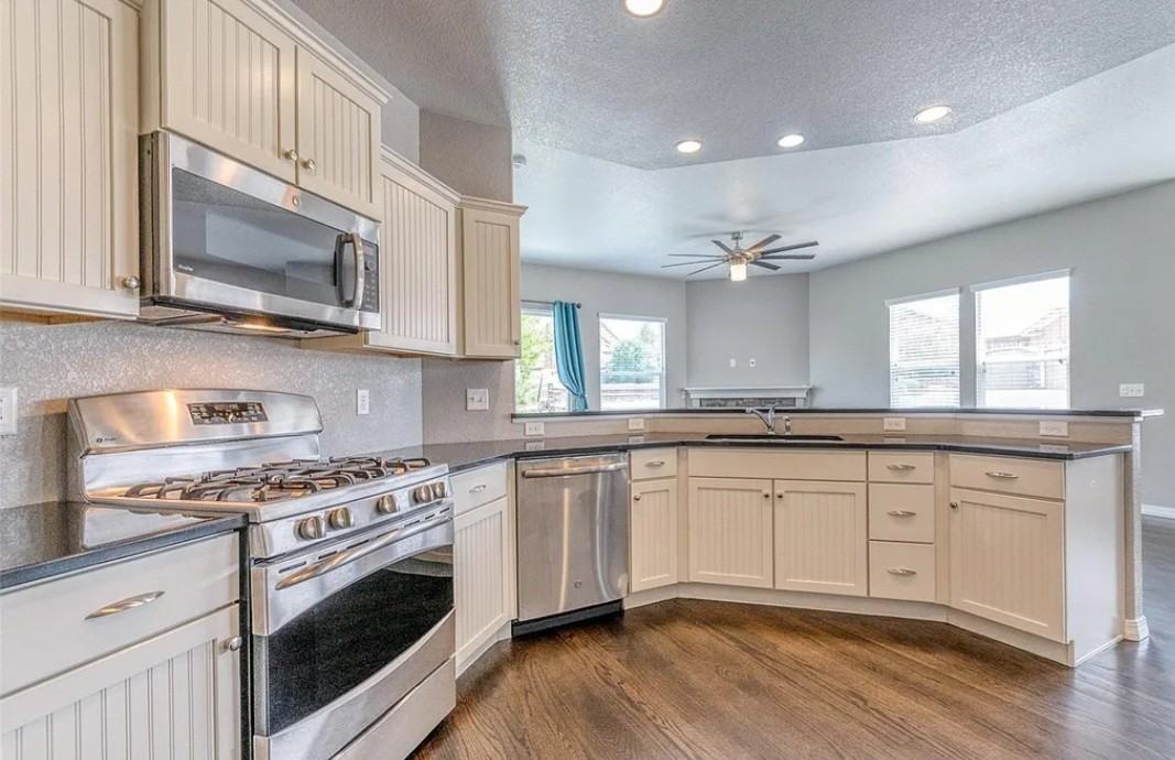 495 Pasada Way #1 - Photo 6 of 23