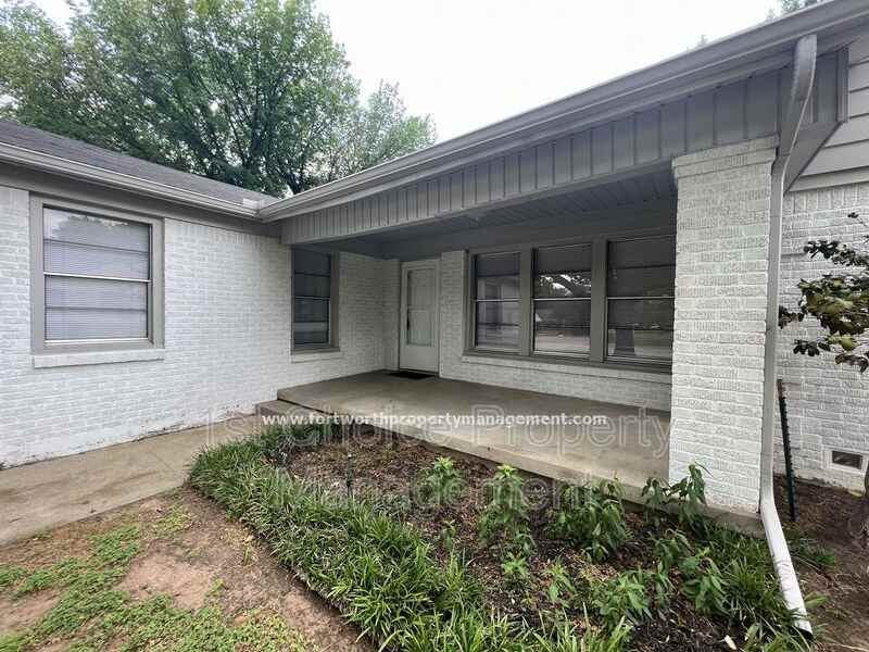 1101 Bonnie Brae Ave - Photo 3 of 20