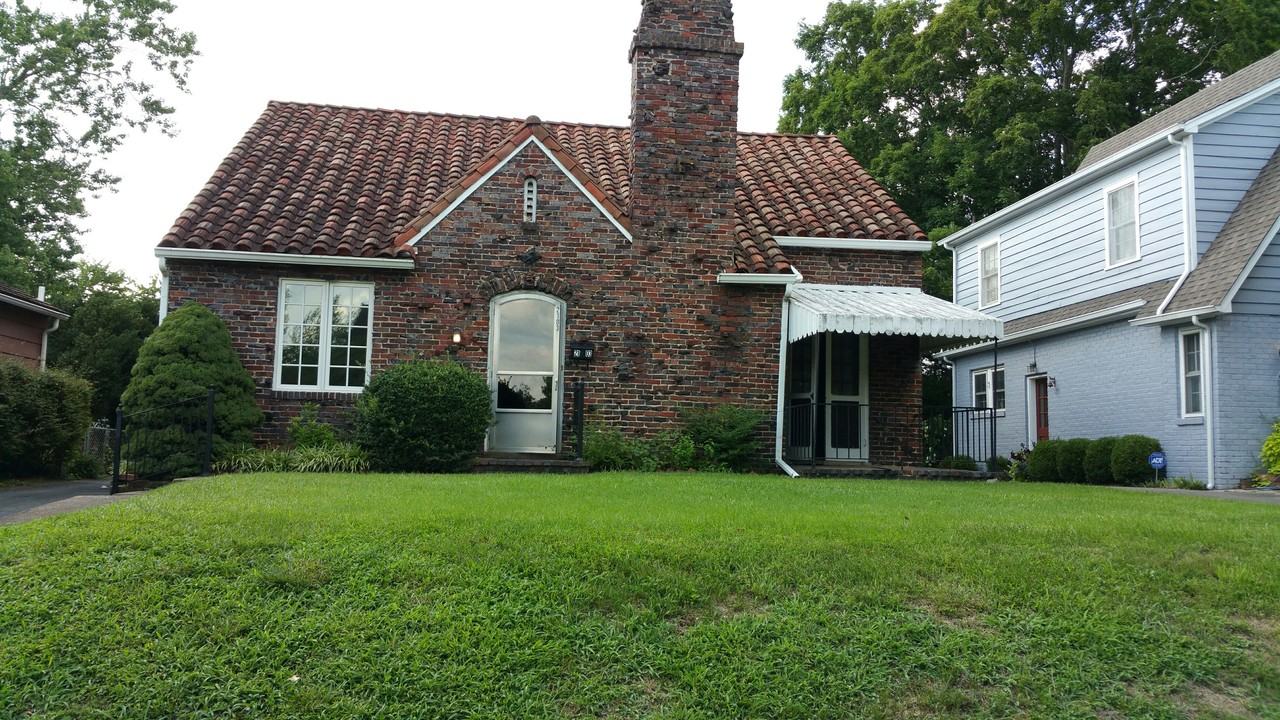 2103 Fairmont Blvd