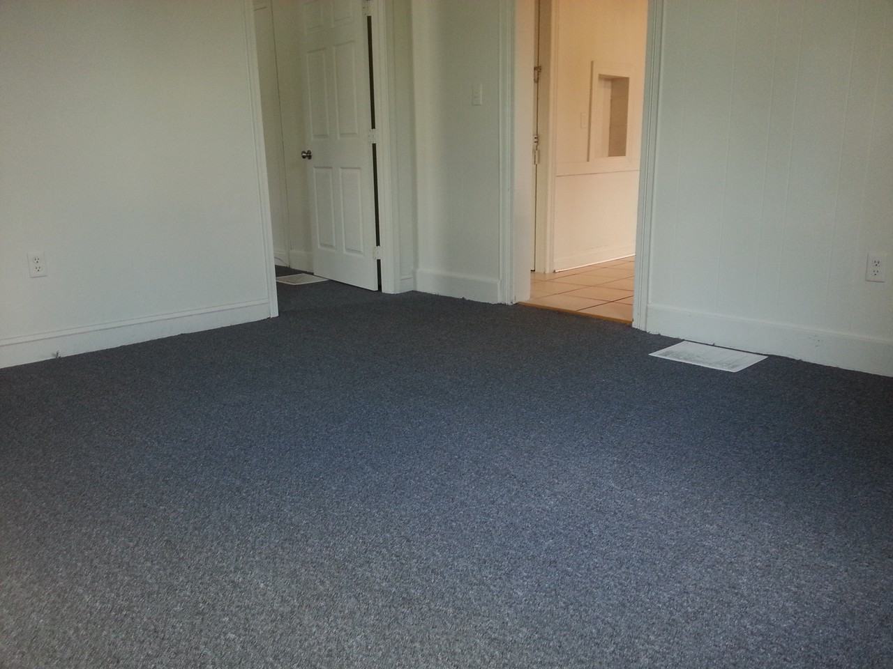 143 Main St - Photo 3 of 6