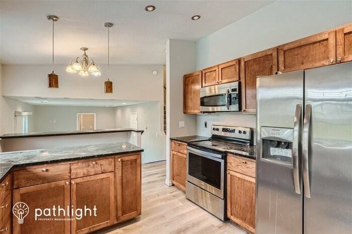 17621 35th Ave E - Photo 3 of 21