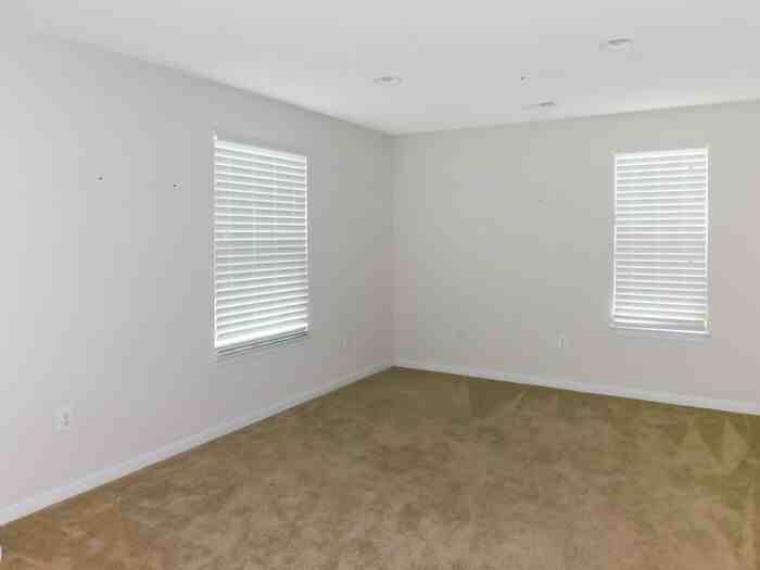 721 Edelen Station Pl - Photo 2 of 23