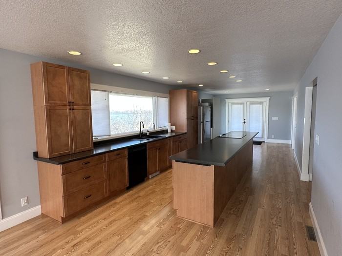 7216 Lavalle Dr - Photo 3 of 34