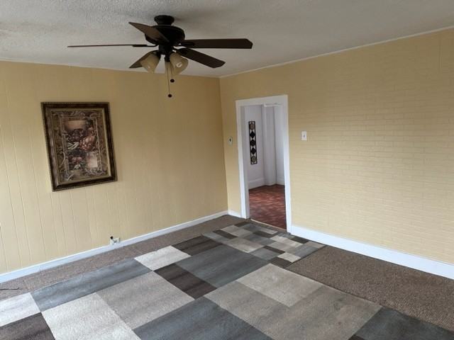 10745 Main St - Photo 3 of 12