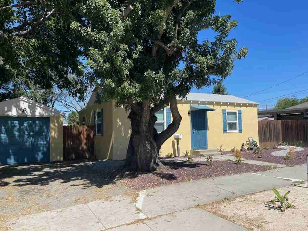 1855 Miramonte Dr #NA - Photo 2 of 16