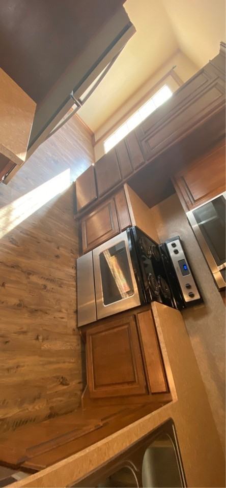 408 Boston St #1 - Photo 6 of 26