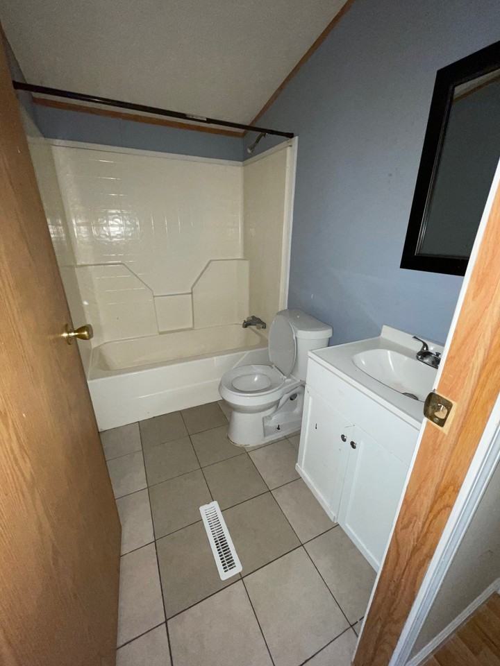 395 Memory Ln #1 - Photo 4 of 13