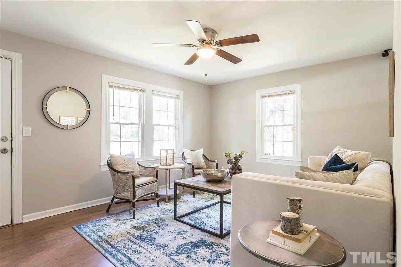 2923 Okelly Street - Photo 5 of 29