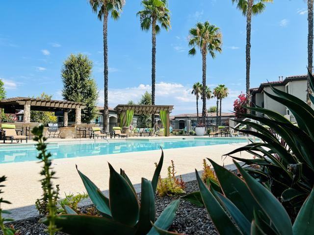 7871 Mission Grove Pkwy S - Photo 7 of 8