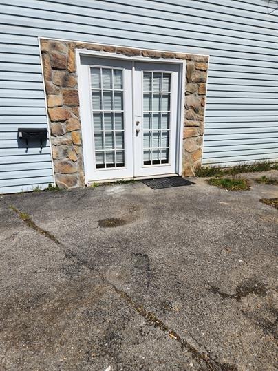 1406 Main St E - Photo 2 of 7